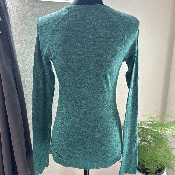 Like New! FIGS Caribbean Blue Salta XS - Picture 2 of 3